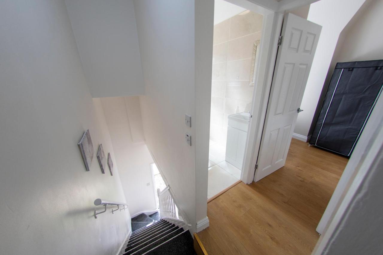 Entire House-Merseyside-Liverpool Birkenhead Exterior foto